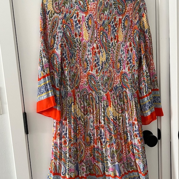 Emma and Michele Bell Sleeve Keyhole Printed Dress Large Knee Length Colorful - Picture 6 of 12